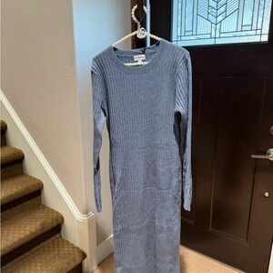 Elegant Blue Midi Dress